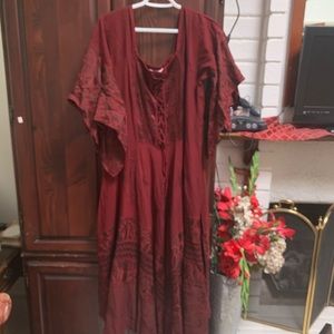 Flowy burgundy dress